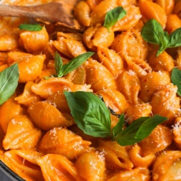 close up image of Gigi Hadid spicy vodka pasta in a pan