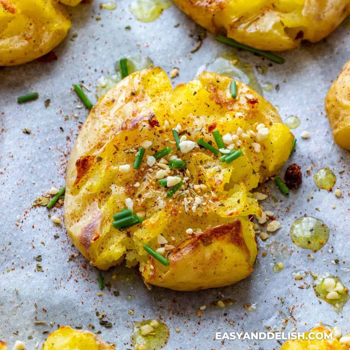 Air Fryer Smashed Potatoes - Savory Thoughts