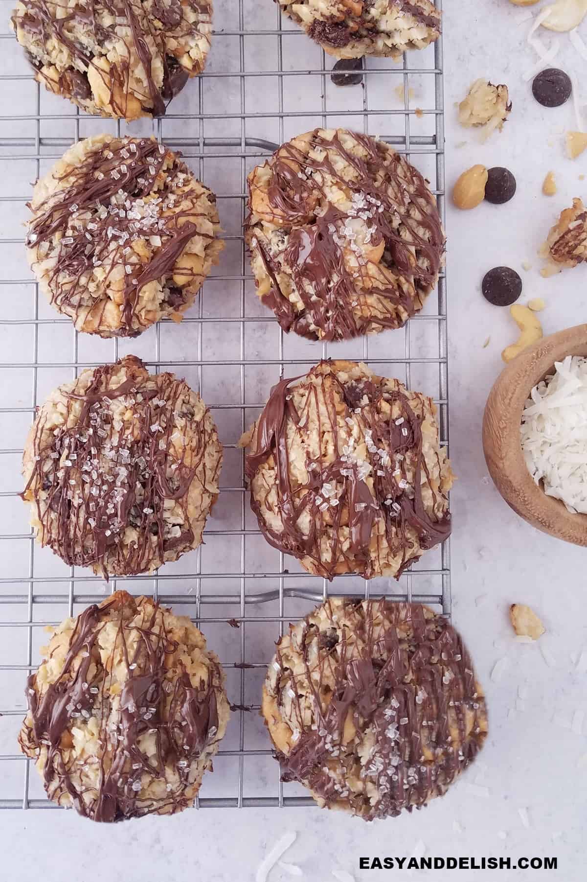 A bunch of healthy cookies on top of a rack.