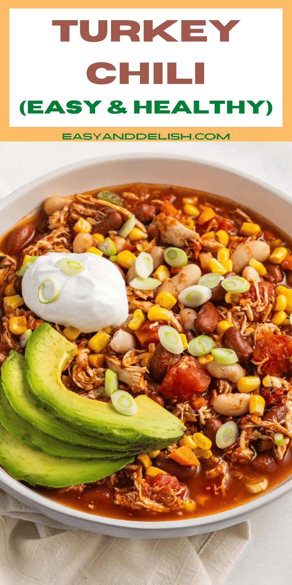 Close up of a bowl of easy and healthy turkey chili.